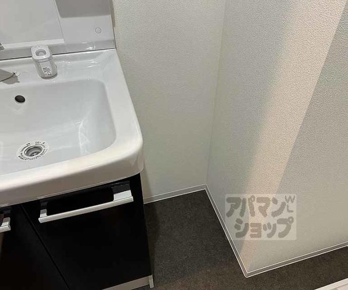 【エクスフォート京都聚楽町】間取