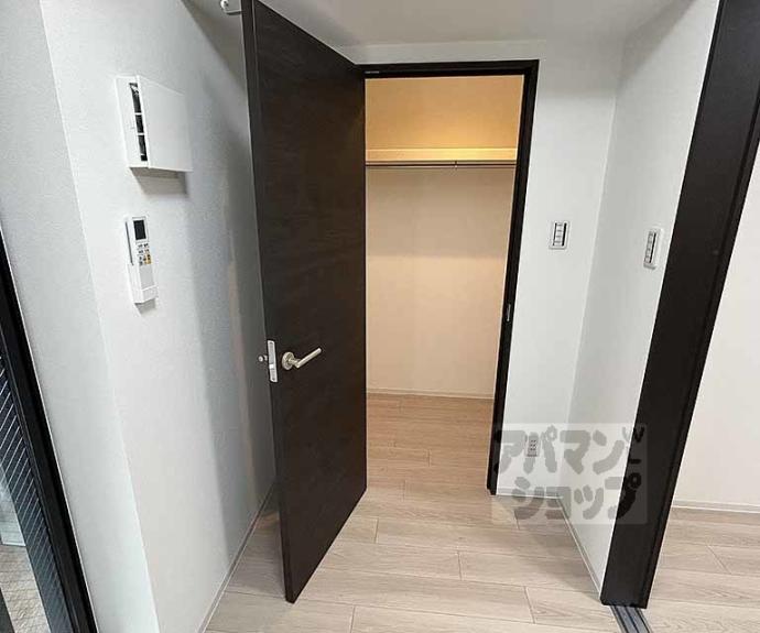 【エクスフォート京都聚楽町】間取