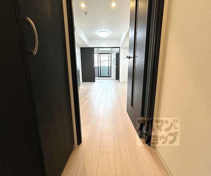 【エクスフォート京都聚楽町】間取