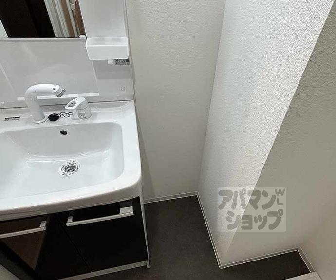 【エクスフォート京都聚楽町】間取