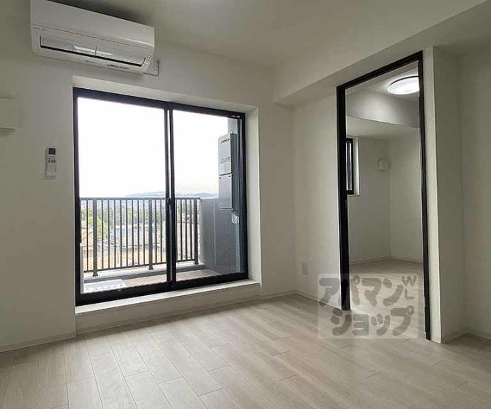 【エクスフォート京都聚楽町】間取