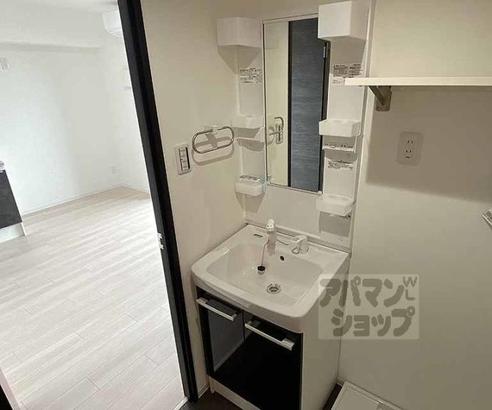 【エクスフォート京都聚楽町】間取