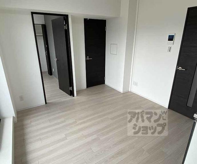 【エクスフォート京都聚楽町】間取