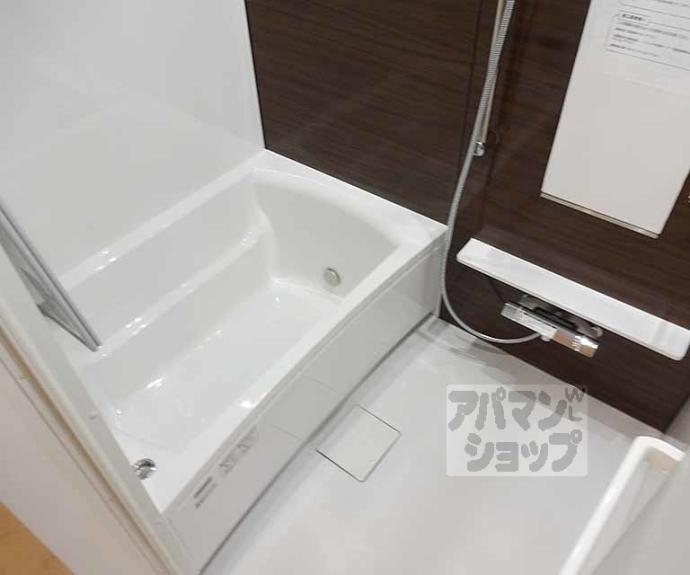 【エルマージュ安朱】間取
