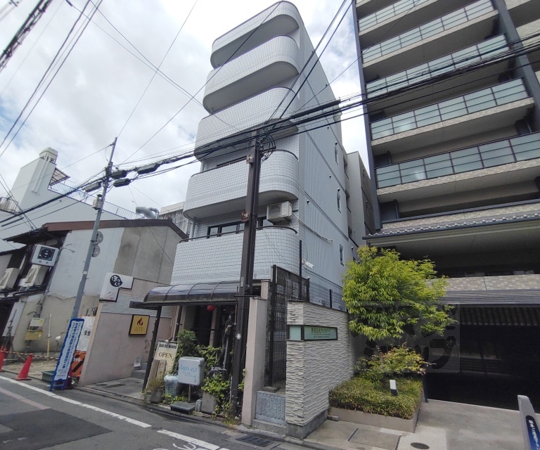 ＤＡＩＤＯ烏丸ビル