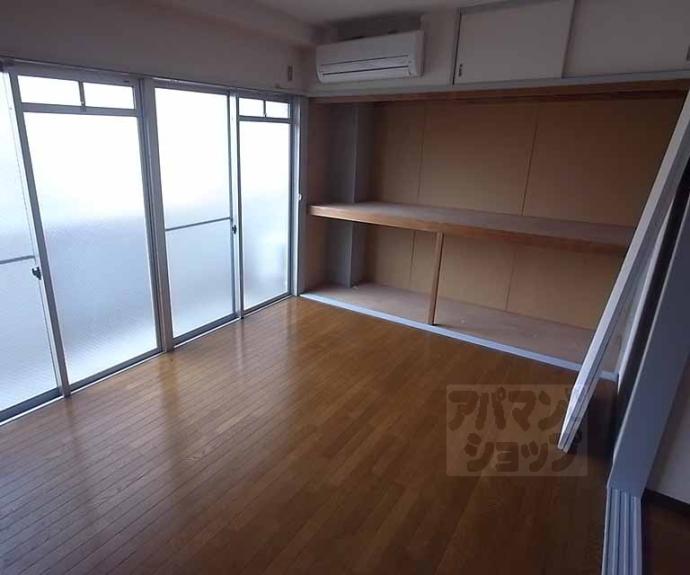 【ＤＡＩＤＯ烏丸ビル】間取