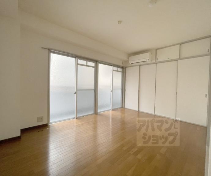 【ＤＡＩＤＯ烏丸ビル】間取