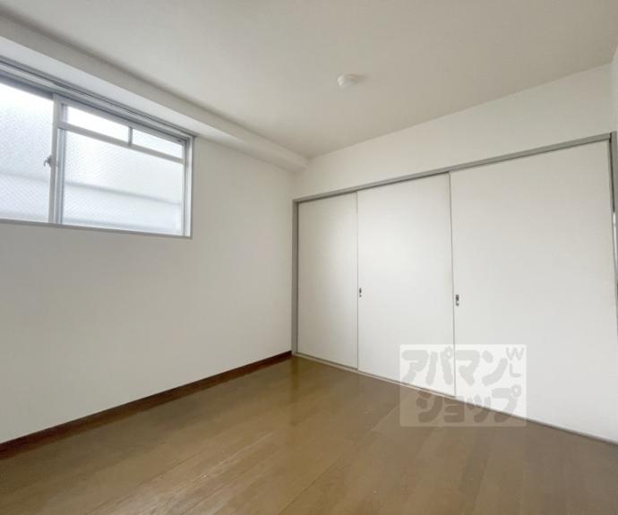 【ＤＡＩＤＯ烏丸ビル】間取