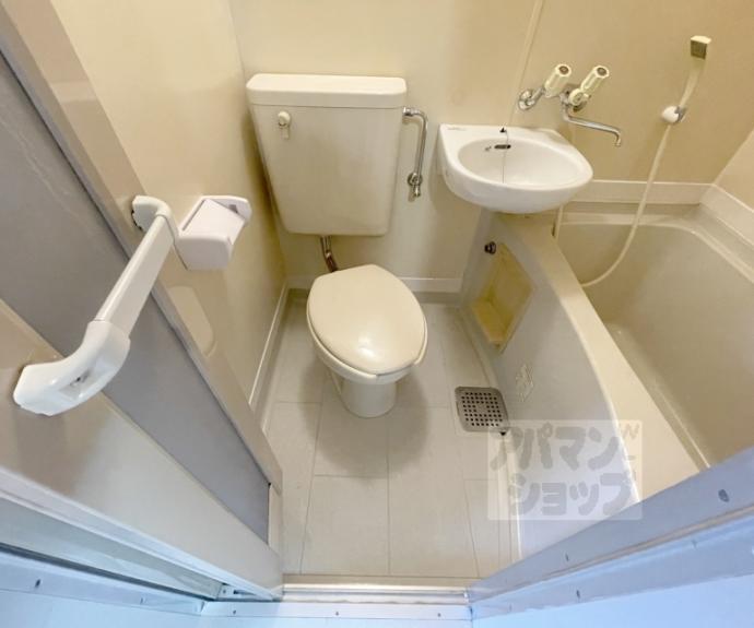 【ＤＡＩＤＯ烏丸ビル】間取