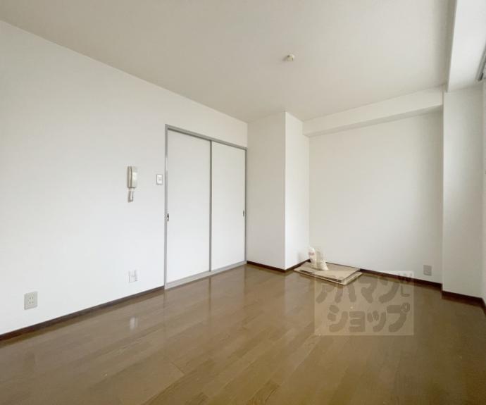 【ＤＡＩＤＯ烏丸ビル】間取