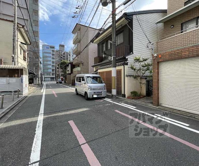 【ライオンズマンション二条城東】間取