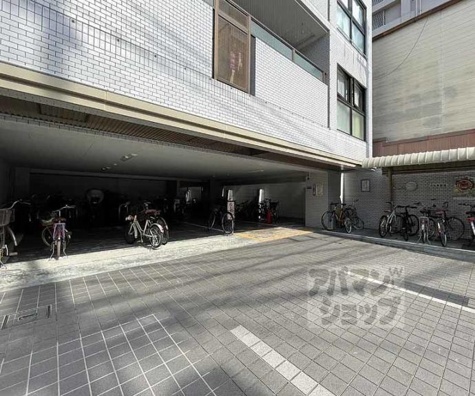 【ライオンズマンション二条城東】間取