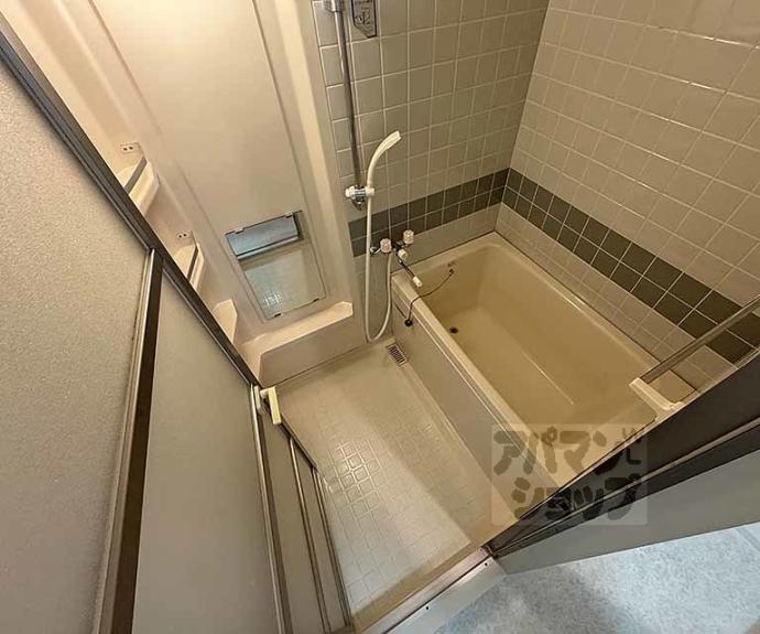 【ライオンズマンション二条城東】間取