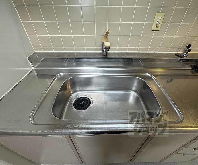 【ライオンズマンション二条城東】間取