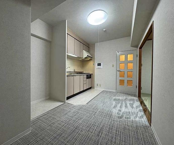 【ライオンズマンション二条城東】間取