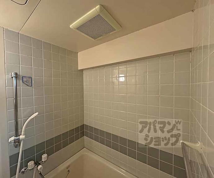 【ライオンズマンション二条城東】間取