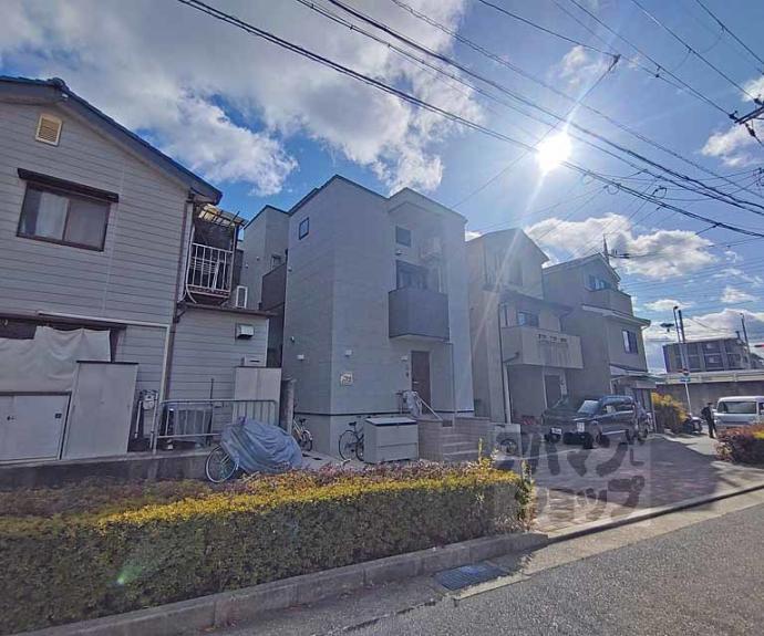 【ハーモニーテラス伏見稲荷】間取