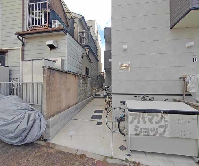 【ハーモニーテラス伏見稲荷】間取