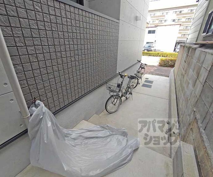 【ハーモニーテラス伏見稲荷】間取