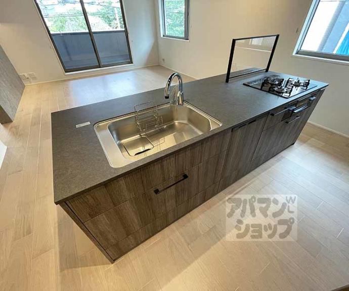 【メゾン御所南】間取