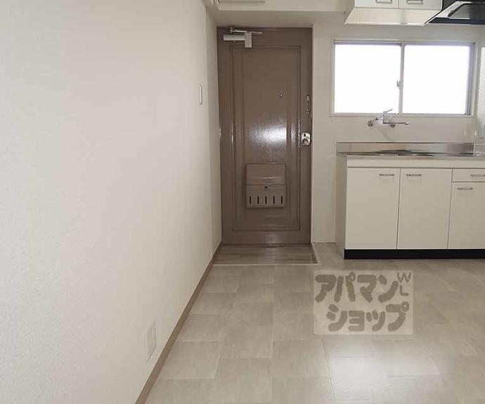 【洛西マンション】