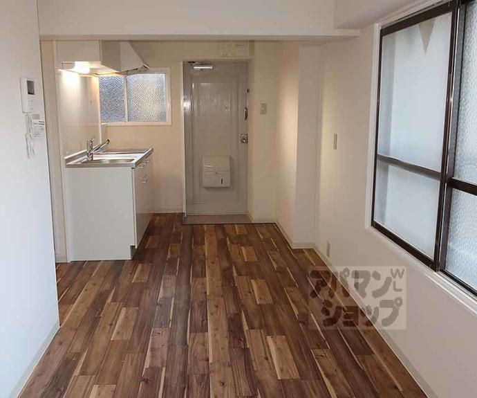 【洛西マンション】