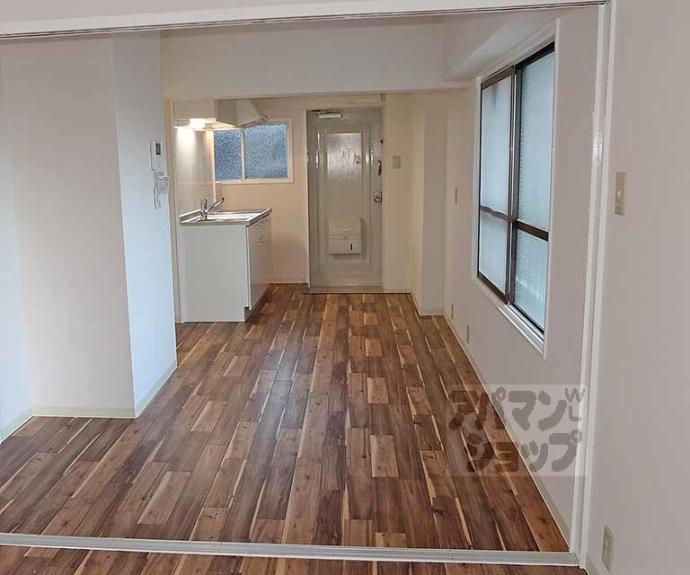 【洛西マンション】