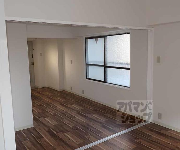 【洛西マンション】