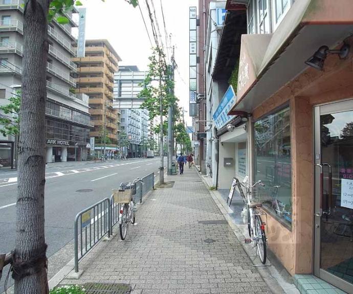 【四条大宮グランドコーポ】間取
