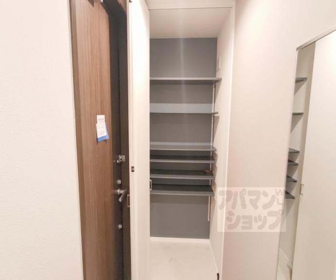 【メルヴェイユ上押小路】間取