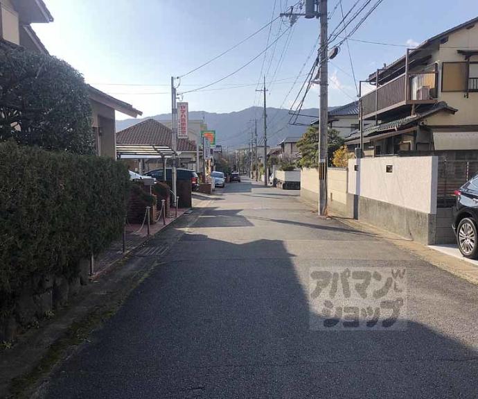 【大枝南福西町３丁目貸家】間取