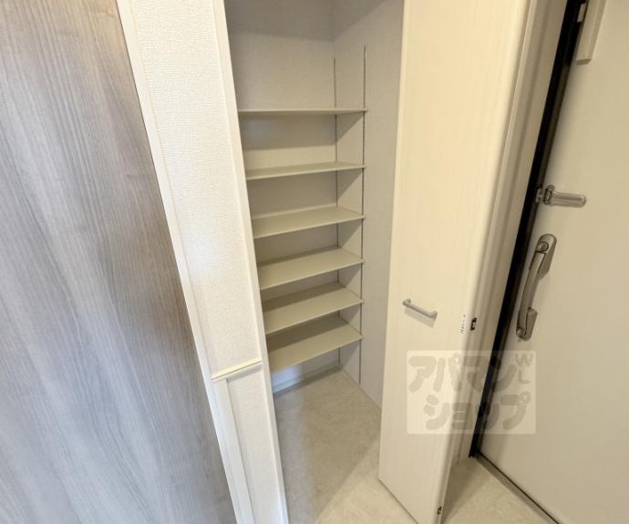 【アーバンコート堀川西】間取