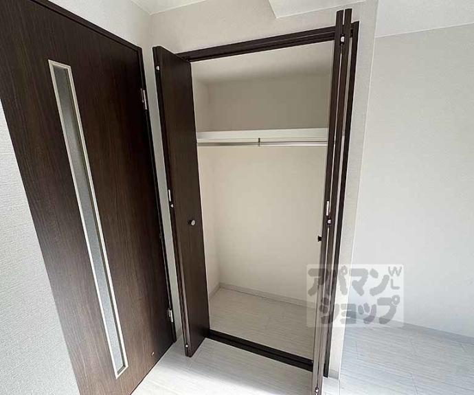 【フォース二条城東】間取