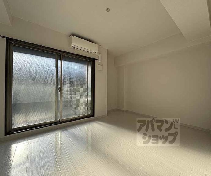 【フォース二条城東】間取