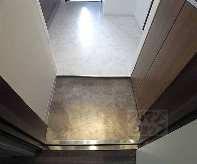 【フォース二条城東】間取