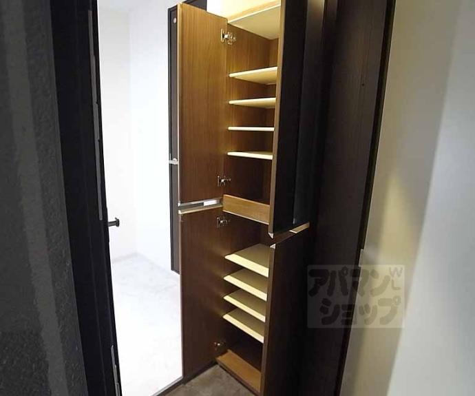 【フォース二条城東】間取