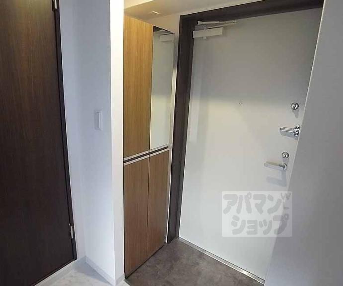 【フォース二条城東】間取