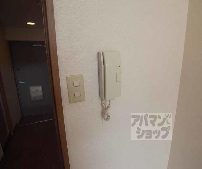 【コモド嵯峨】間取