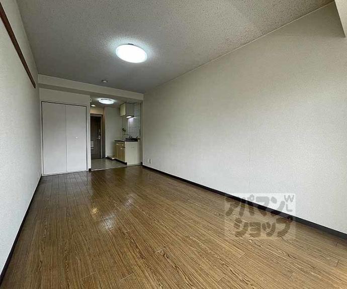 【シティーポイント２２】間取