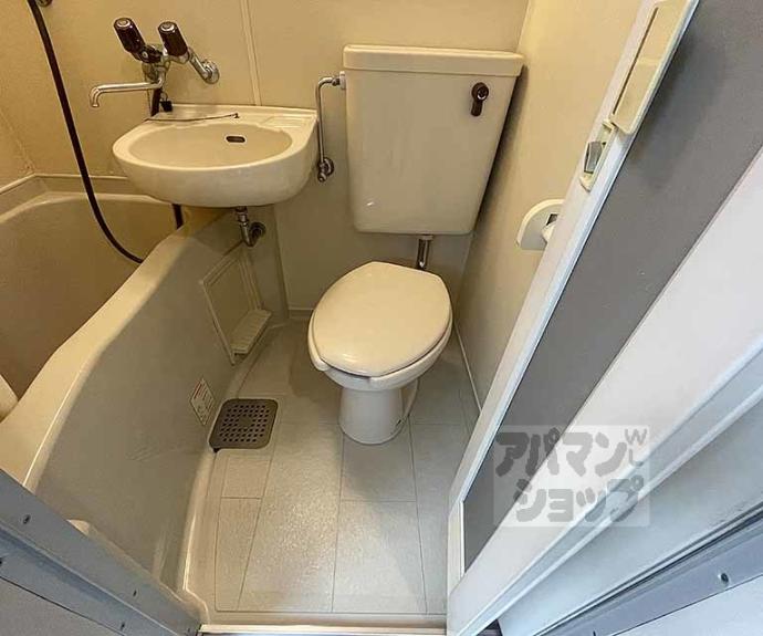 【シティーポイント２２】間取