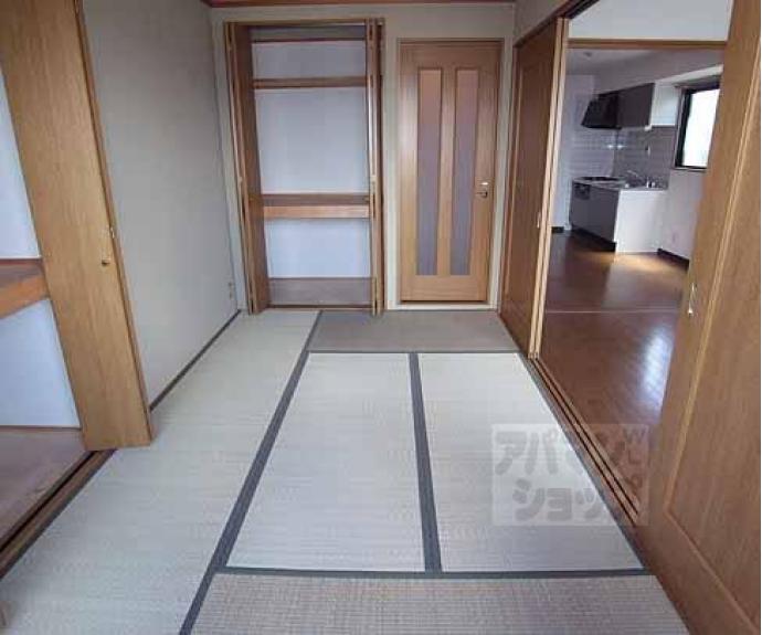 【リベラシオン稲荷】間取
