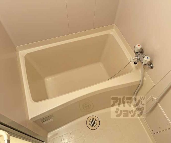 【リベラシオン稲荷】間取