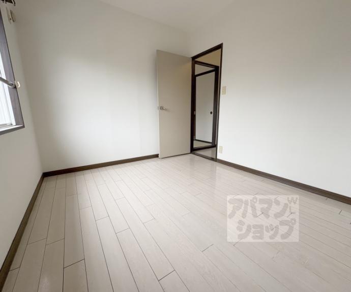 【フレグランス西村】間取