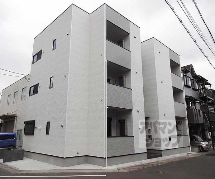 【ハーモニーテラス勧修寺平田町Ⅱ】間取