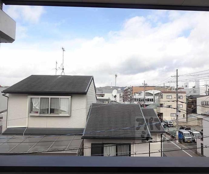 【ハーモニーテラス勧修寺平田町Ⅱ】間取