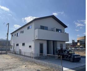 セントフィオーレ亀岡駅北Ⅱ：間取図