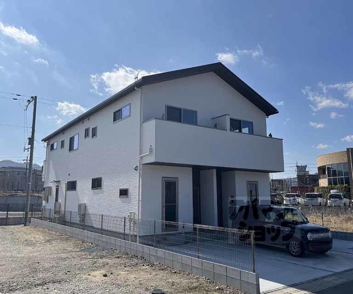 【セントフィオーレ亀岡駅北Ⅱ】間取