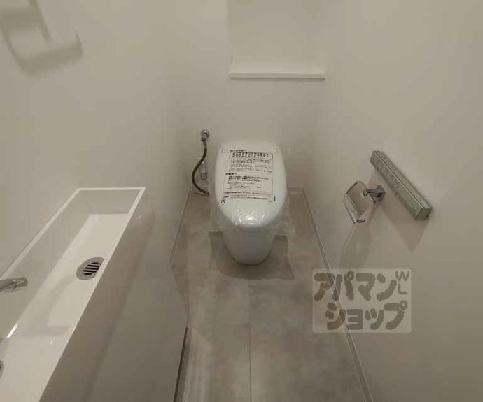 【パーシモン御所南】間取