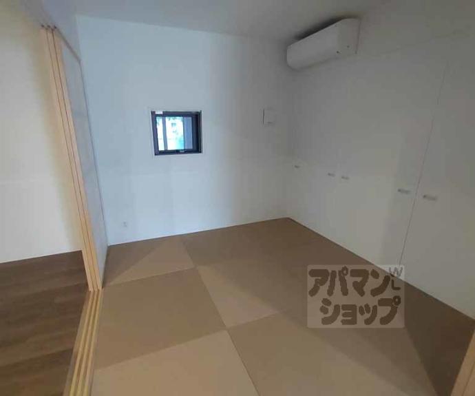 【パーシモン御所南】間取