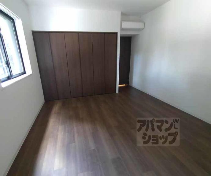 【パーシモン御所南】間取